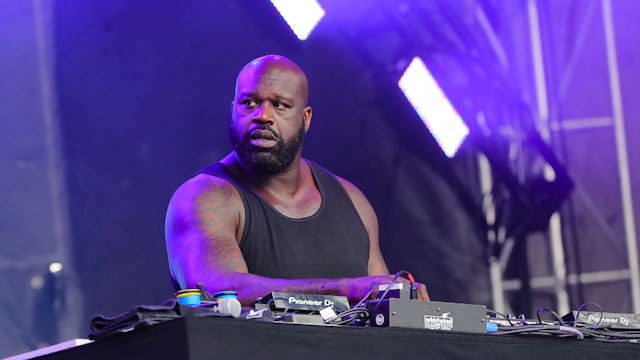 NEW YORK, NEW YORK - JUNE 11: Shaquille O'Neal performs on stage during Governors Ball 2022 at Citi Field on June 11, 2022 in New York City. (Photo by Mychal Watts/WireImage)