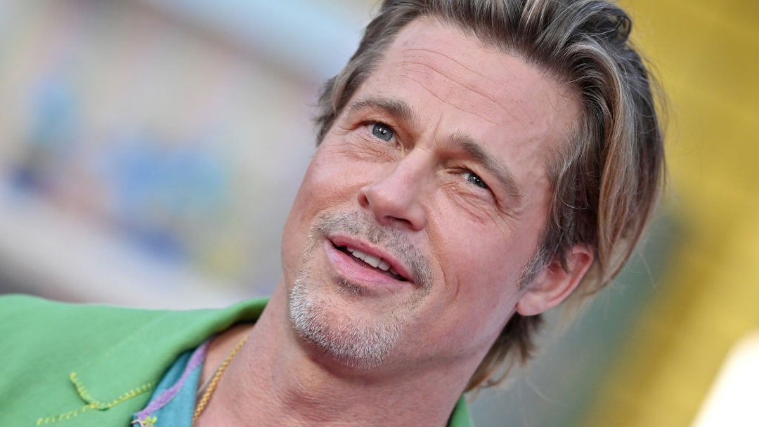 LOS ANGELES, CALIFORNIA - AUGUST 01: Brad Pitt attends the Los Angeles Premiere of Columbia Pictures' "Bullet Train" at Regency Village Theatre on August 01, 2022 in Los Angeles, California. (Photo by Axelle/Bauer-Griffin/FilmMagic )