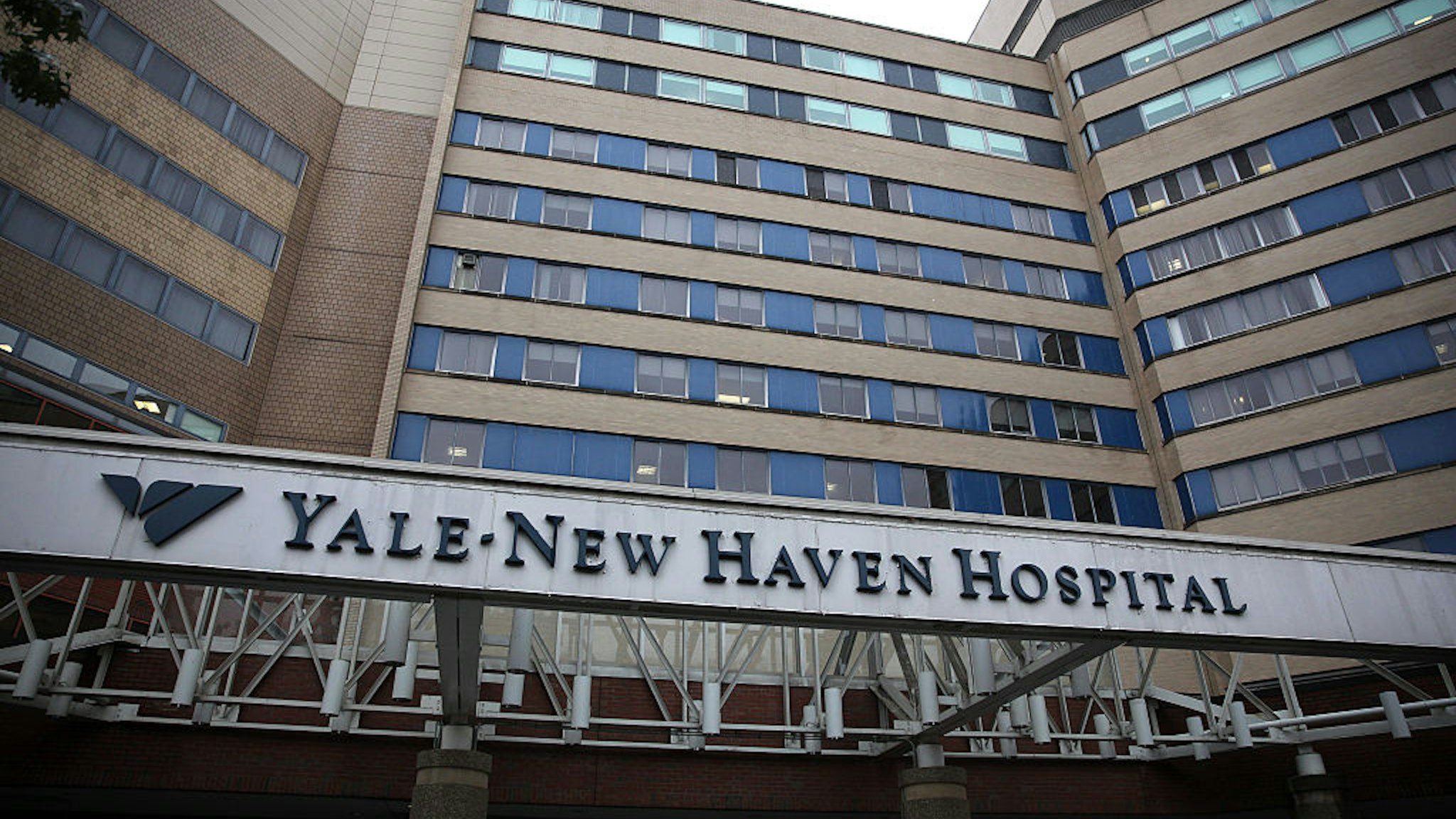 Yale New Haven Hospital in New Haven, Connecticut. Officials say that Yale-New Haven Hospital is waiting for test results on a patient who recently traveled to Liberia and was admitted Wednesday night with a fever. They confirmed that the patient was one of the Yale University student researchers that helped monitor the Ebola outbreak in Liberia last month. That student had been tested in Liberia and had negative results.. USA. 16th October 2014. Photo Tim Clayton (Photo by Tim Clayton/Corbis via Getty Images)