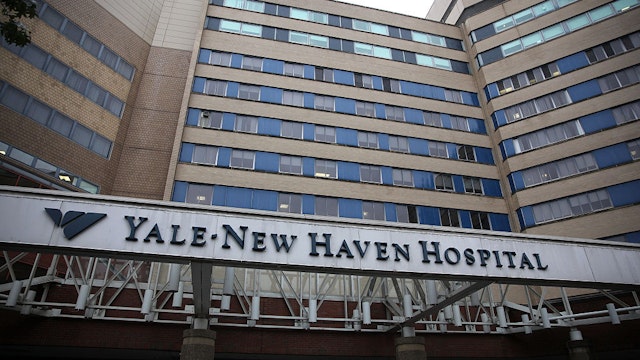 Yale New Haven Hospital in New Haven, Connecticut. Officials say that Yale-New Haven Hospital is waiting for test results on a patient who recently traveled to Liberia and was admitted Wednesday night with a fever. They confirmed that the patient was one of the Yale University student researchers that helped monitor the Ebola outbreak in Liberia last month. That student had been tested in Liberia and had negative results.. USA. 16th October 2014. Photo Tim Clayton (Photo by Tim Clayton/Corbis via Getty Images)