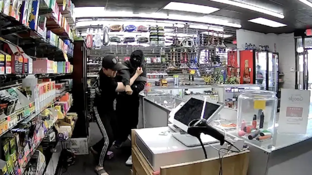 Vegas Smoke Shop Owner Recounts How Masked Robber He Stabbed Begged For His Life