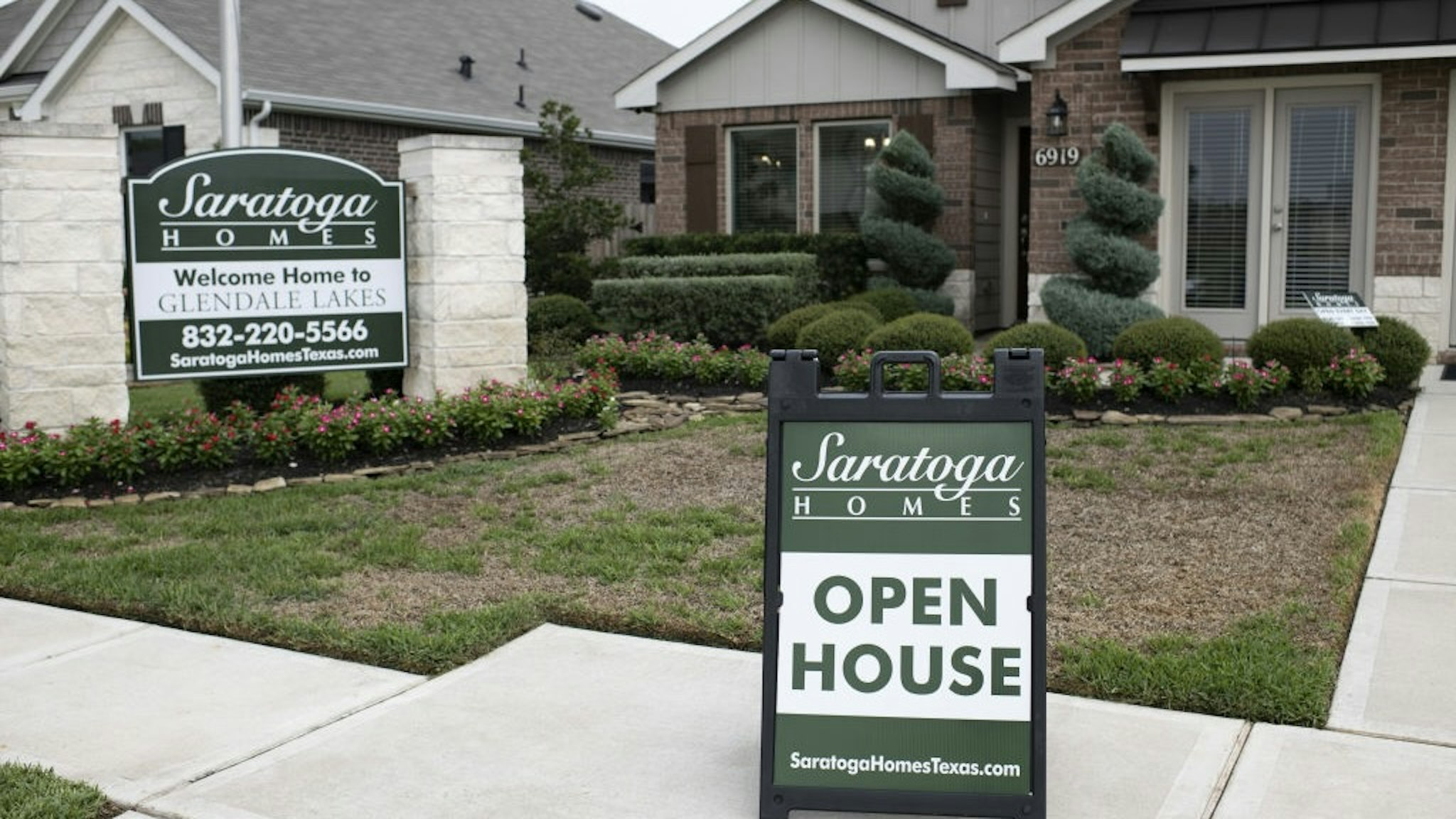 Homes For Sale Surge As Builders Are Stuck With Too Much Inventory An "Open House" sign at the Saratoga Homes Glendale Lakes community development in Arcola, Texas, US, on Tuesday, July 12, 2022. In an American housing market that for years has been plagued by too little inventory, builders are suddenly finding themselves with a glut of unsold homes. Photographer: Mark Felix/Bloomberg via Getty Images Bloomberg / Contributor