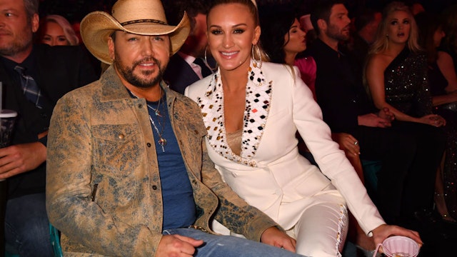 LAS VEGAS, NEVADA - APRIL 07: (L-R) Jason Aldean and Brittany Aldean during the 54th Academy Of Country Music Awards at MGM Grand Garden Arena on April 07, 2019 in Las Vegas, Nevada. (Photo by Jeff Kravitz/ACMA2019/FilmMagic for ACM )