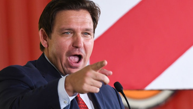 GENEVA, UNITED STATES - 2022/08/24: Florida Gov. Ron DeSantis speaks to supporters at a campaign stop on the Keep Florida Free Tour at the Horsepower Ranch in Geneva. DeSantis faces former Florida Gov. Charlie Crist for the general election for Florida Governor in November. (Photo by Paul Hennessy/SOPA Images/LightRocket via Getty Images)