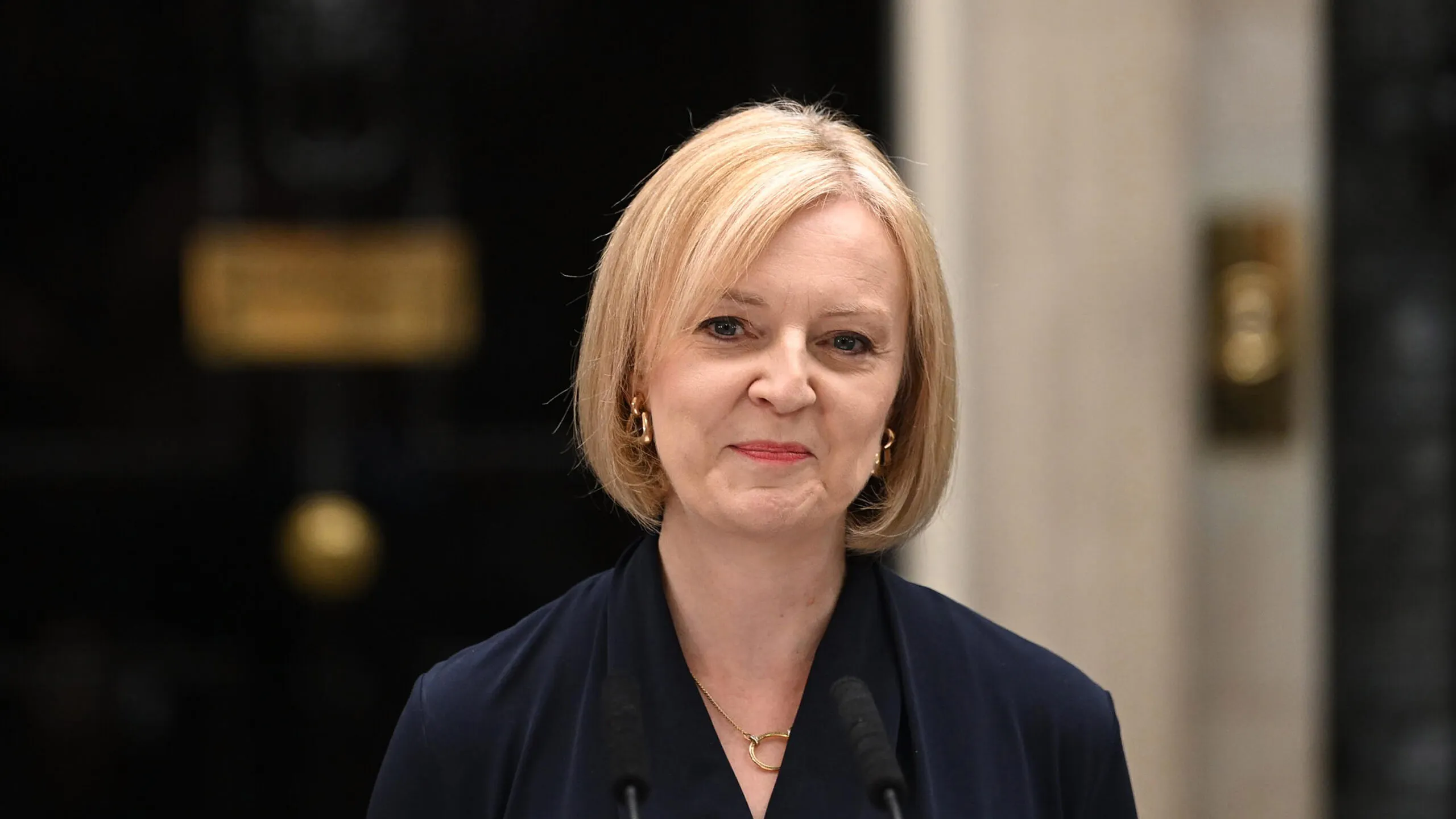 IMF Rebukes Britain For Cutting Taxes. Conservative Lawmakers Fire Back.