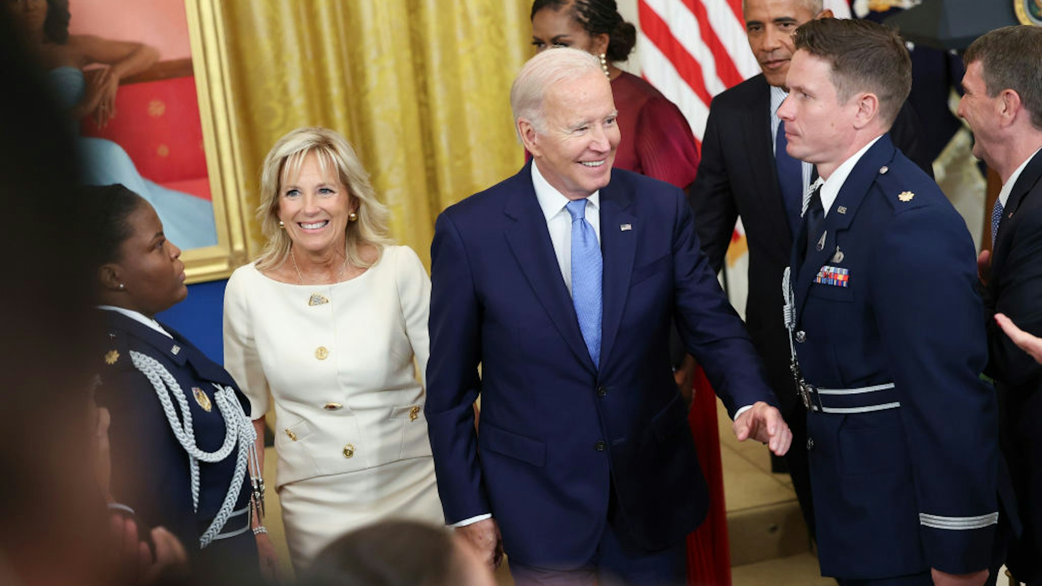 WASHINGTON, DC - SEPTEMBER 07: (L-R) U.S. first lady Jill Biden, U.S. President Joe Biden, former first lady Michell Obama, and former U.S. President Barack Obama depart following a ceremony to unveil the official Obama White House portraits September 7, 2022 in Washington, DC. The Obama’s portraits will be the first official portraits added to the White House Collection since President Obama held an unveiling ceremony for George W. Bush and Laura Bush in 2012. (Photo by Kevin Dietsch/Getty Images)
