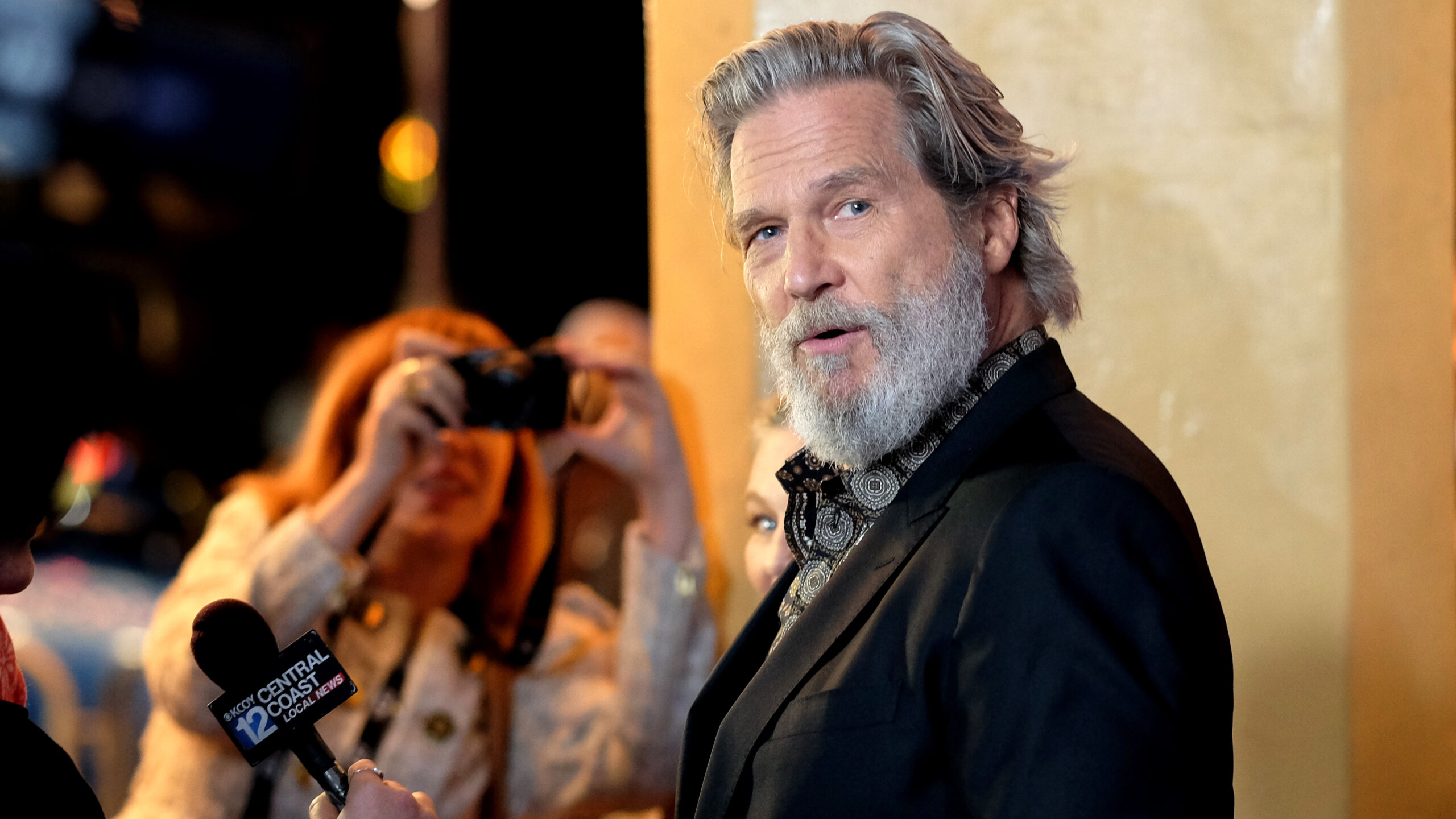 Jeff Bridges updates fans on cancer battle: “Didn’t think I’d work again.”