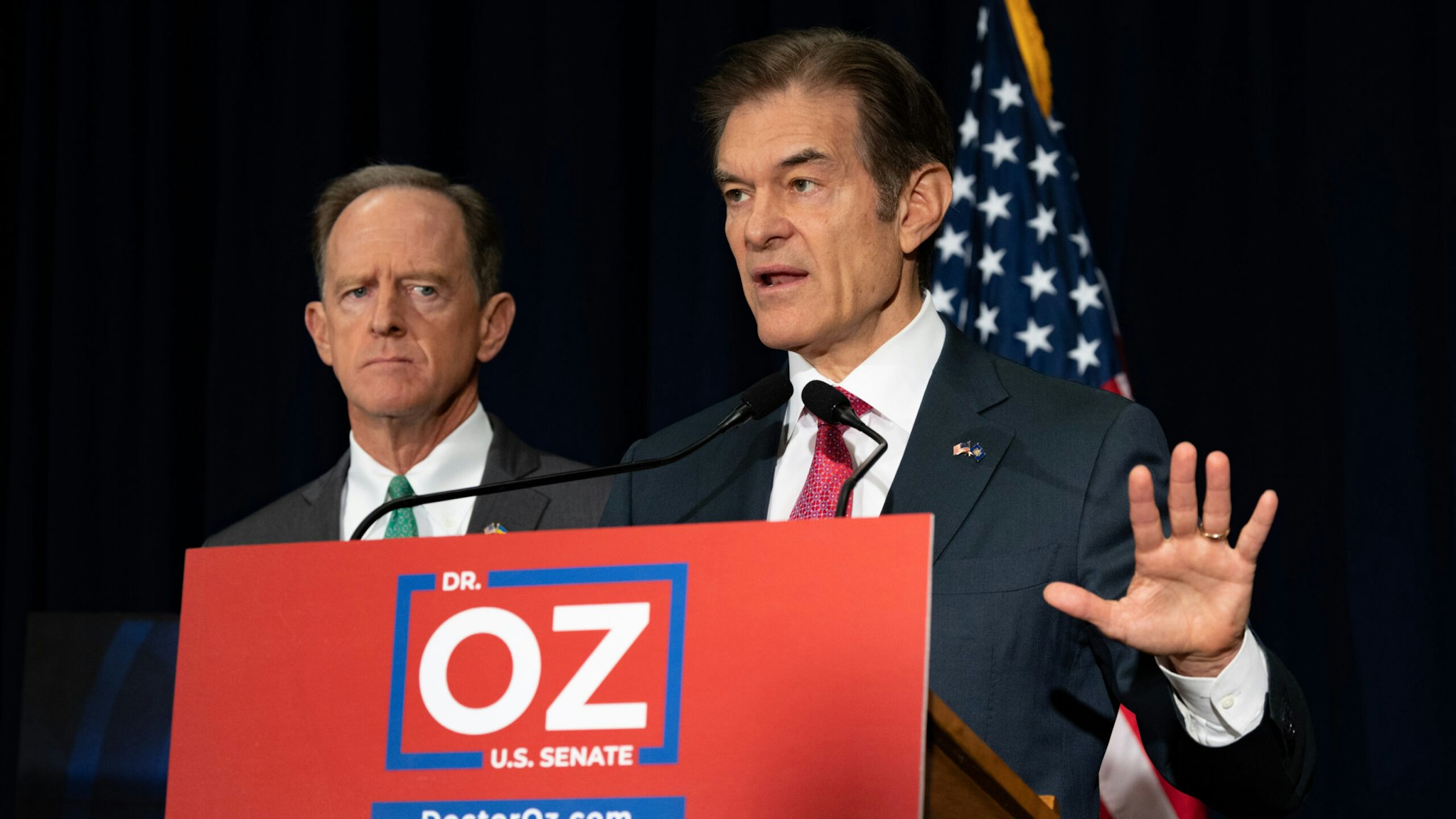 Mehmet Oz, US Republican Senate candidate for Pennsylvania, right, during a news conference with Senator Pat Toomey, a Republican from Pennsylvania, in Philadelphia, Pennsylvania, US, on Tuesday, Sept. 6, 2022.