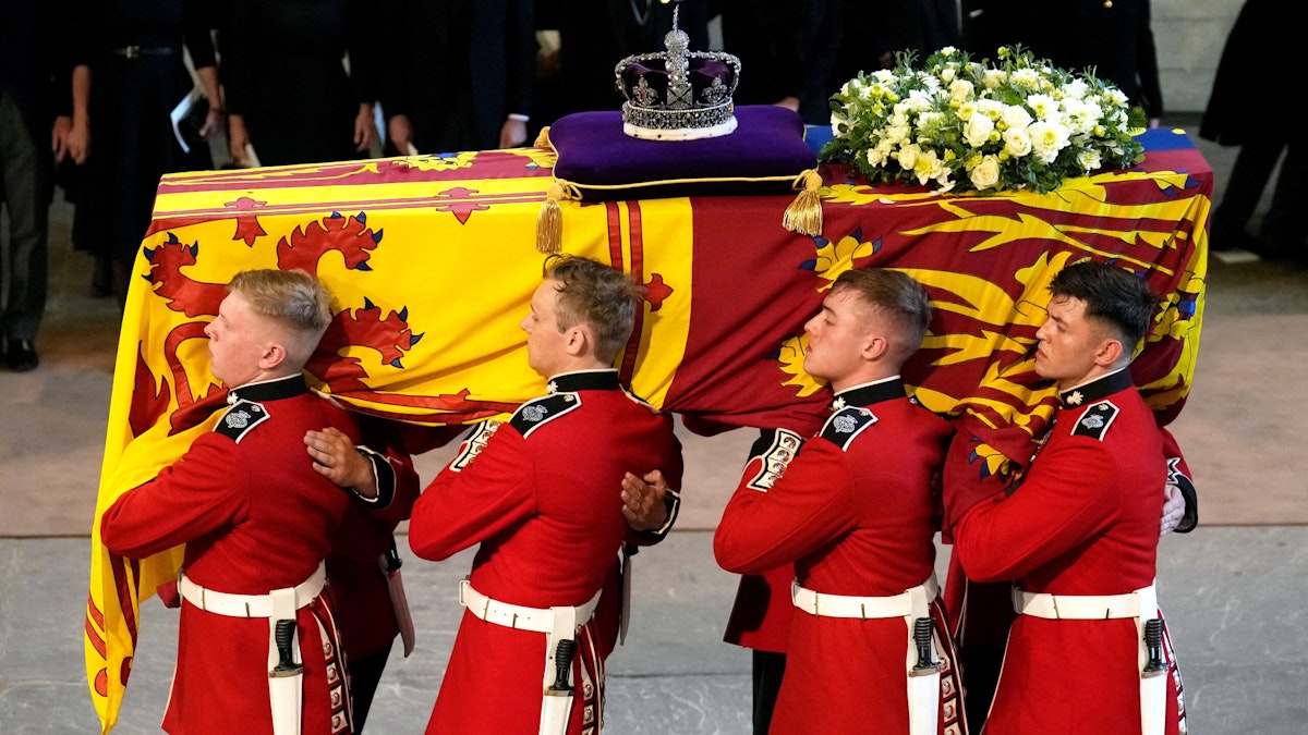 WATCH: Queen’s Guard Collapses In Front Of Her Coffin