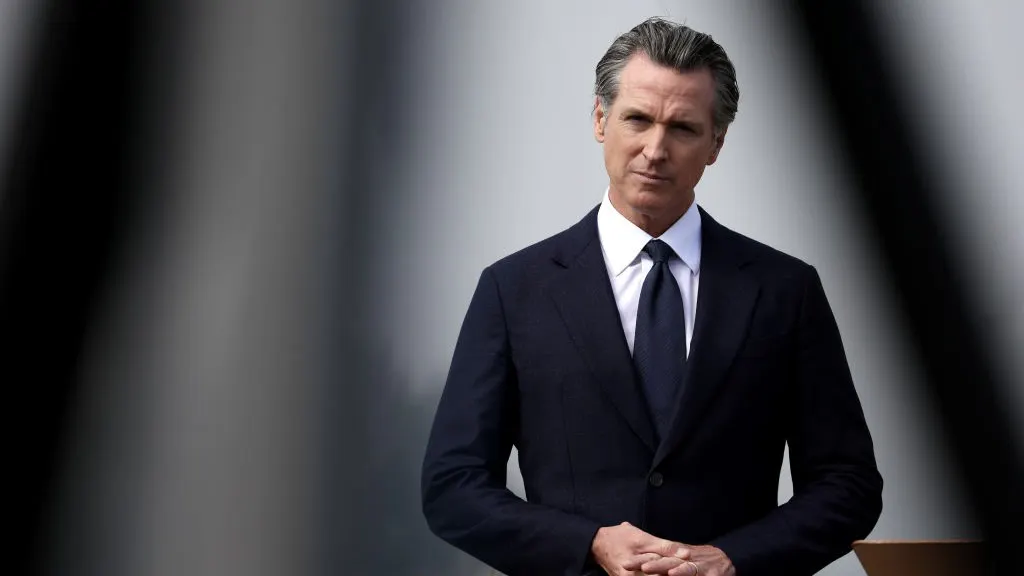 Newsom Signs Bill Getting Rid Of Plastic Produce Bags