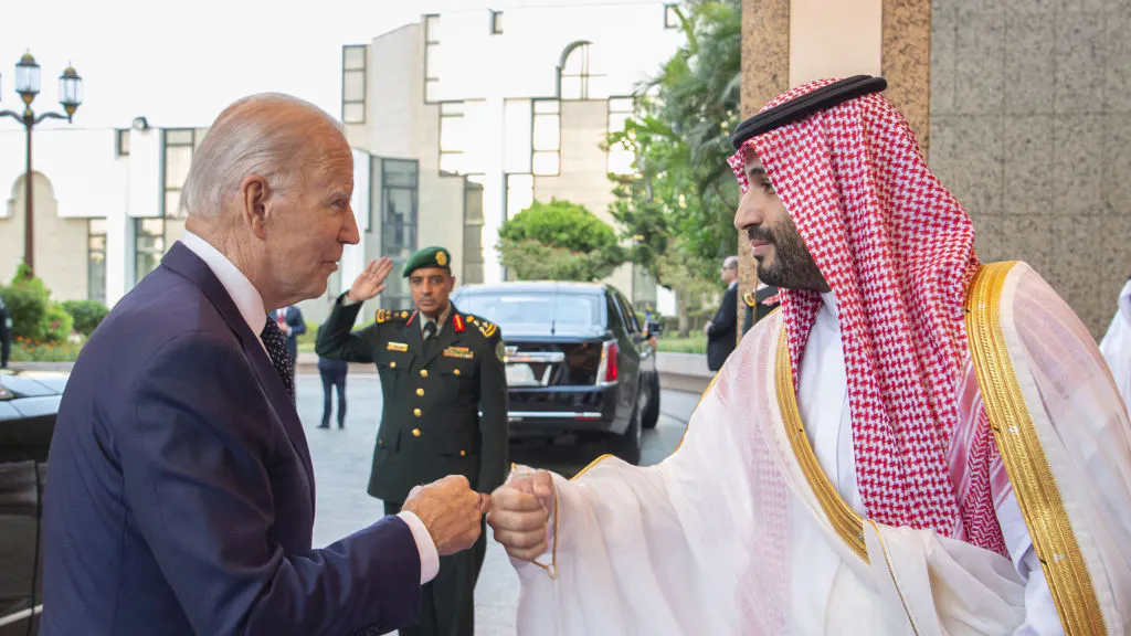 Saudi Arabia Strengthens Ties With China After Snubs, Begging From Biden