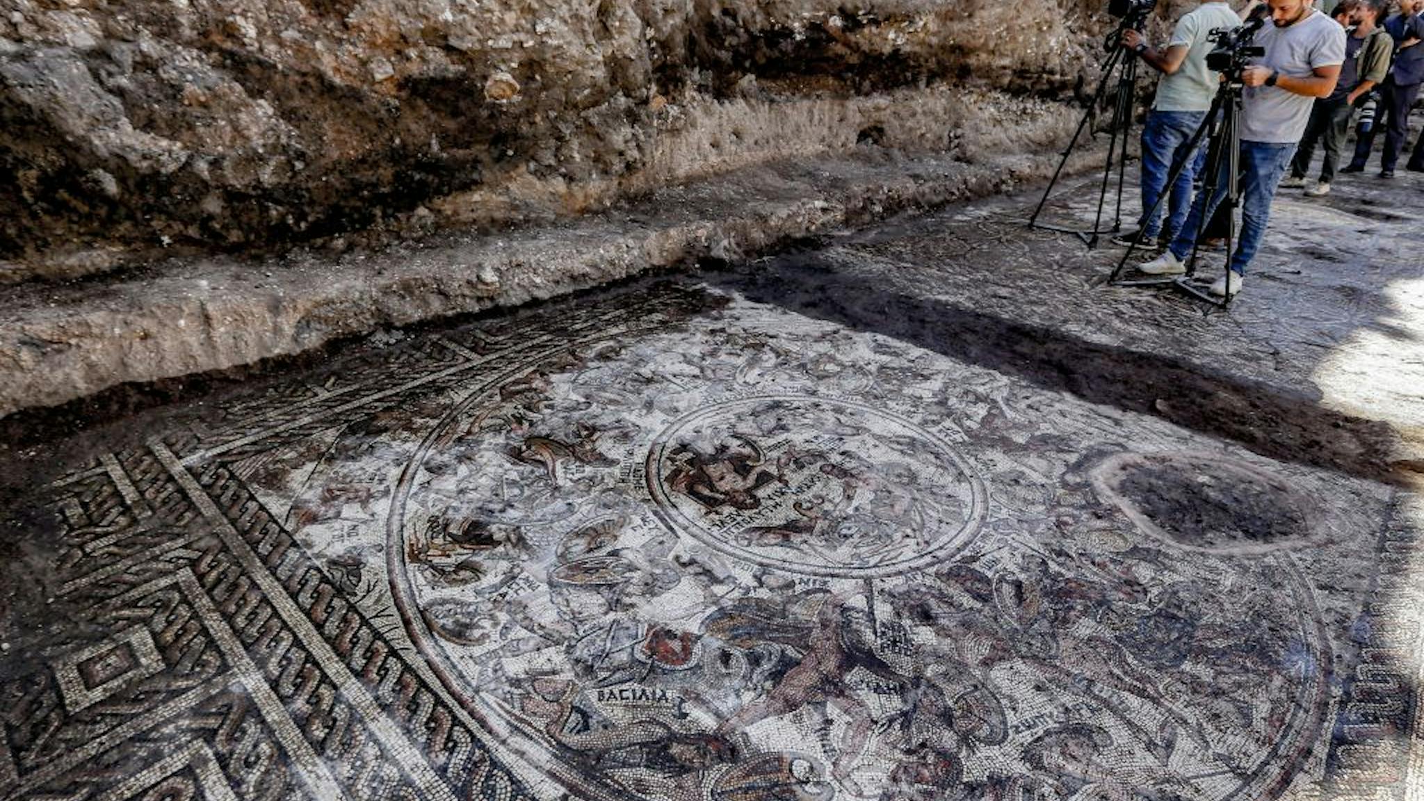 ‘Rare’ Mosaic Showing Legendary Trojan War Unearthed By Archeologists ‘Rare’ Mosaic Showing Legendary Trojan War Unearthed By Archeologists