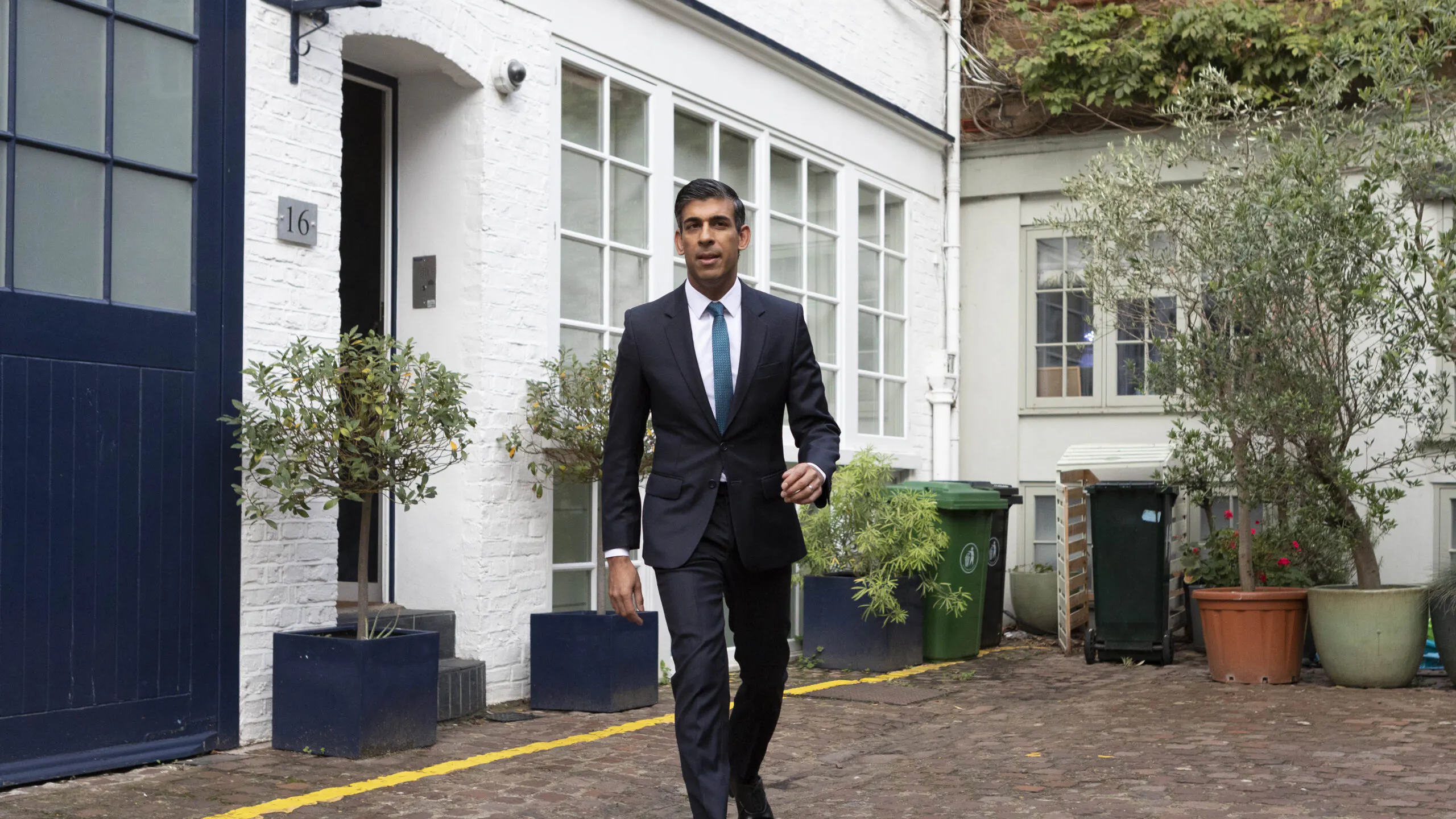 Next British Prime Minister Decided After Rivals Bow Out