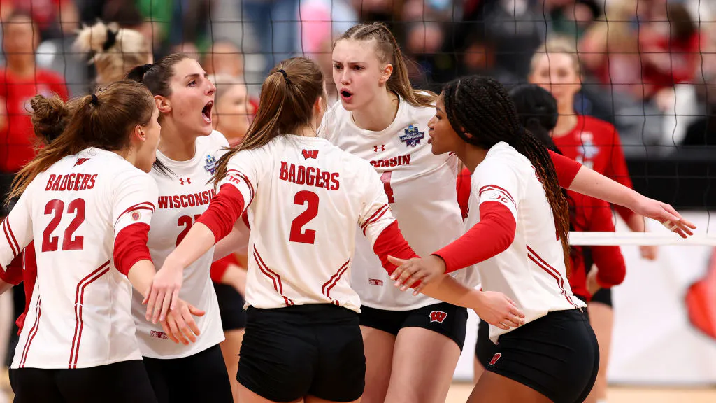 Private Photos Posted Of UW Women‘s Volleyball Team Baring Breasts Being Investigated