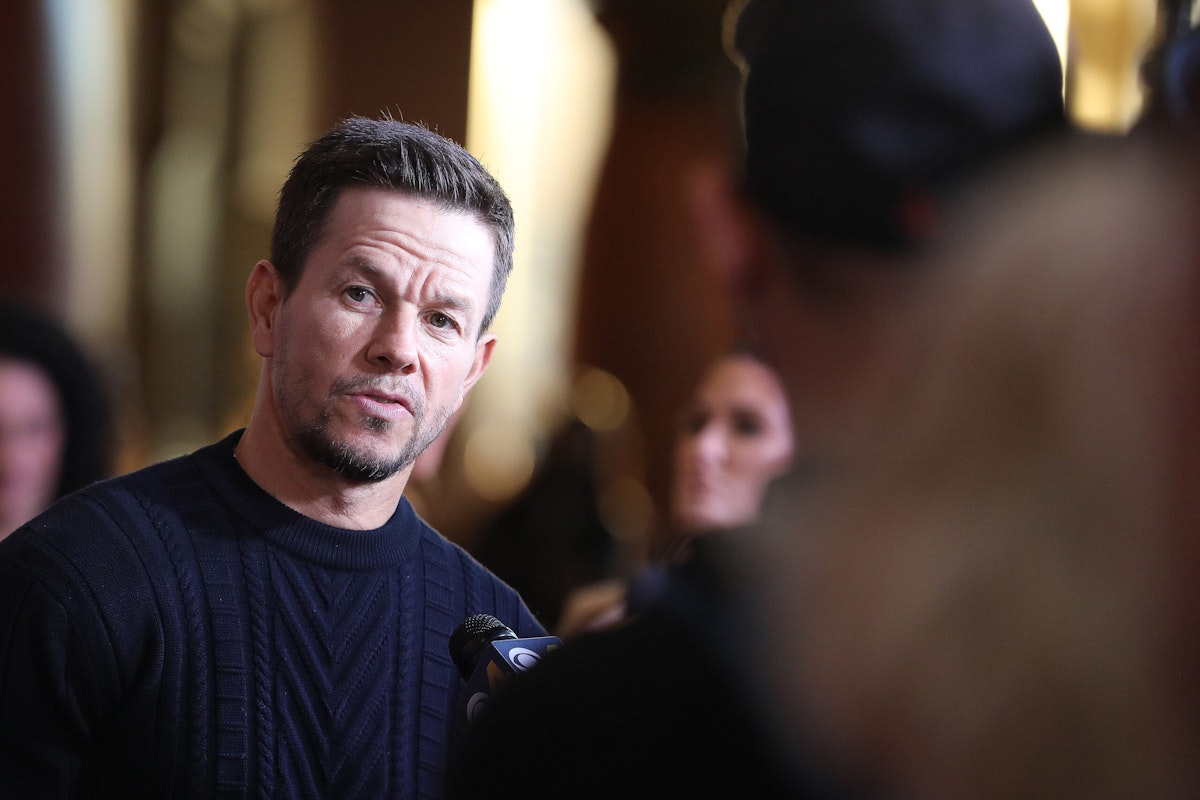 Mark Wahlberg Joins California’s Bulk Exodus, Moves Out Of Condition TO PROVIDE His Children ‘A Better Life’