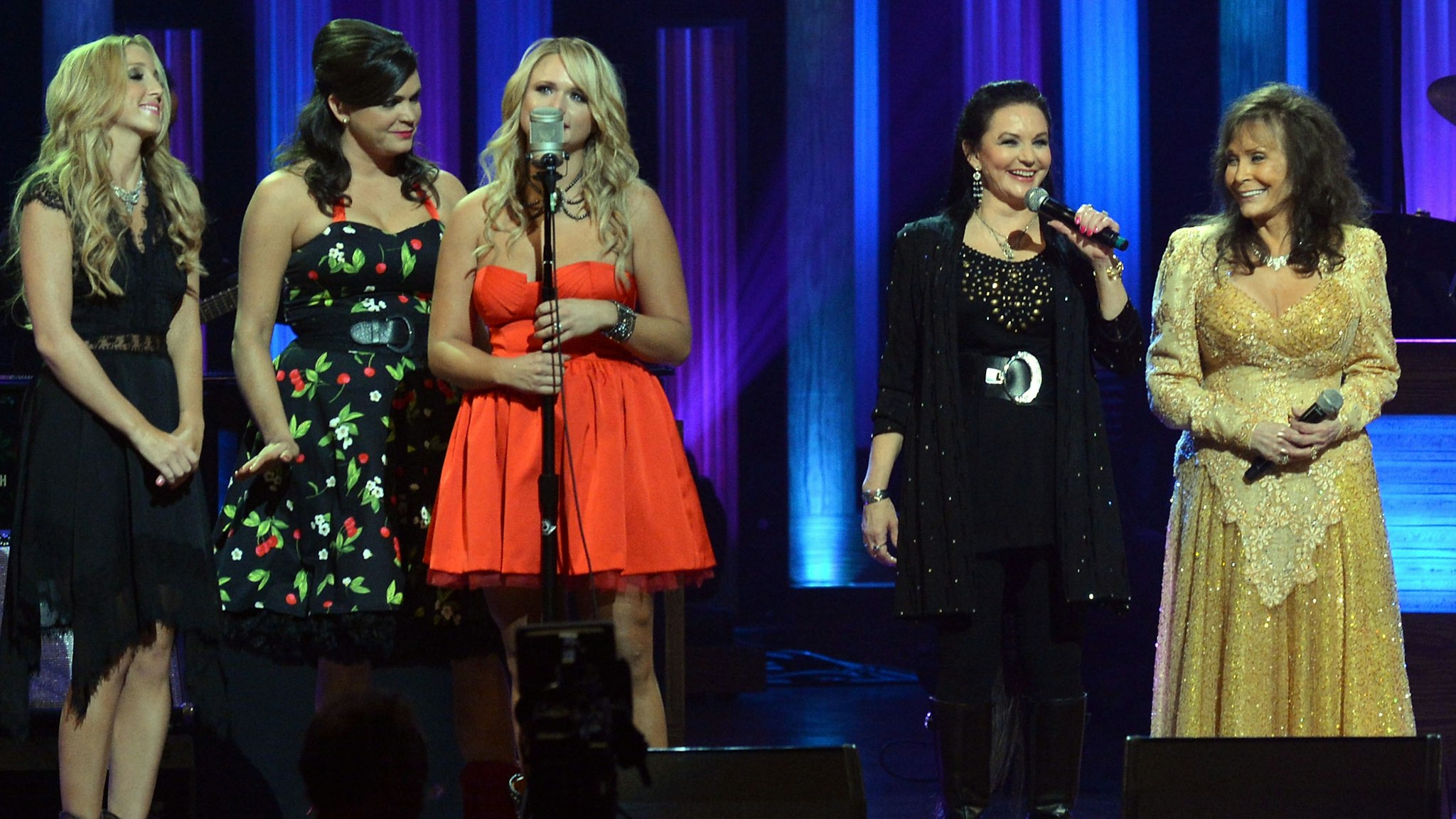 Ashley Monroe, Angaleena Presley and Miranda Lambert of Pistol Annies, Crystal Gayle, Loretta Lynn and Lee Ann Womack perform the finale during the celebration of Loretta Lynn's 50th Opry Anniversary at The Grand Ole Opry on September 25, 2012 in Nashville, Tennessee.