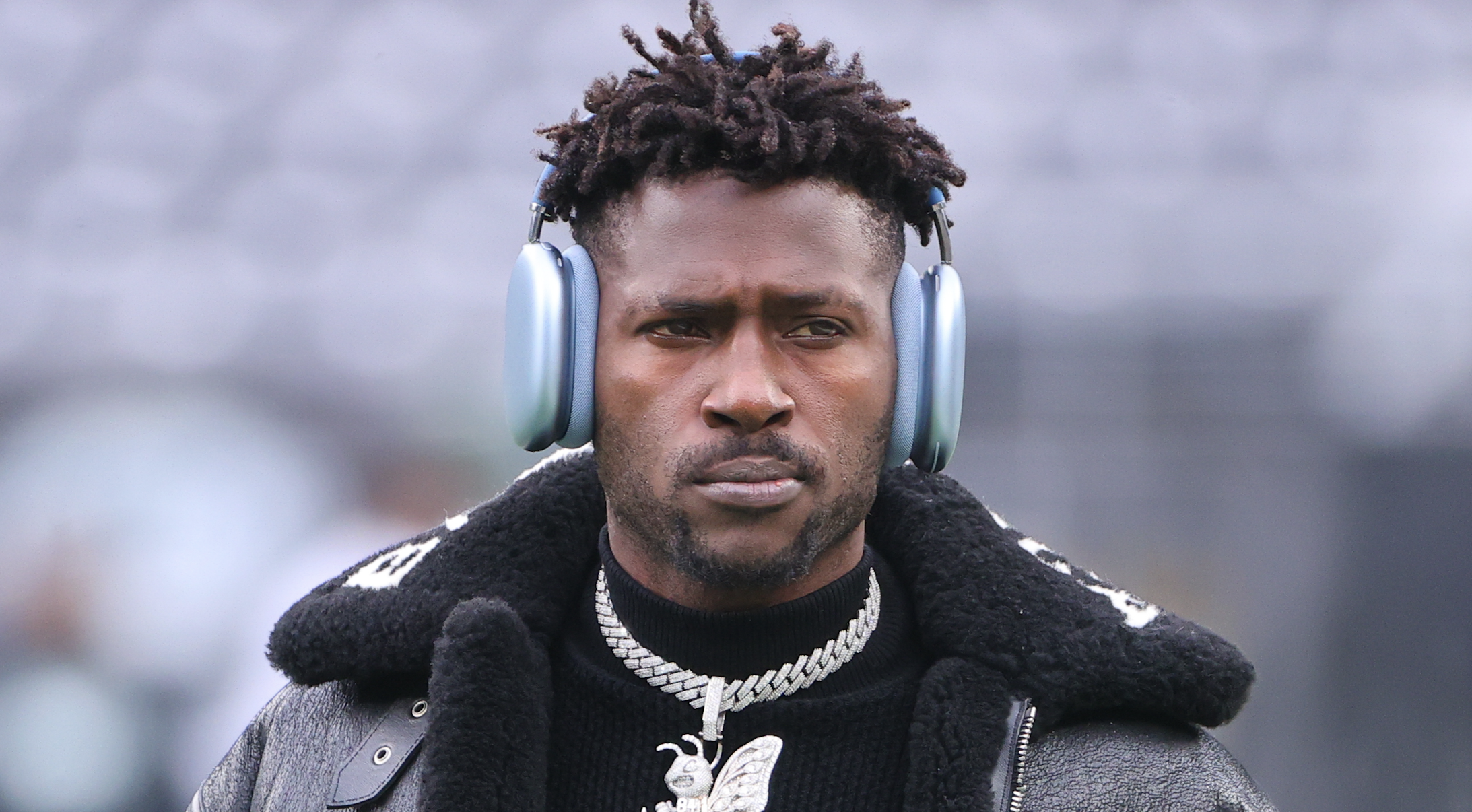 NFL Wide Receiver Antonio Brown Responds To Controversial Video Of Him ...