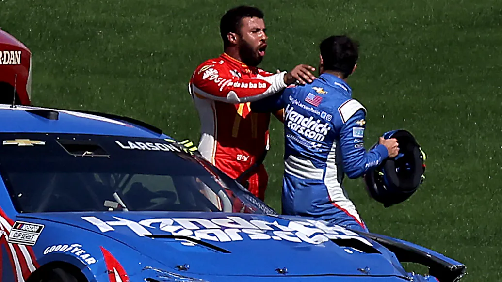 WATCH: Bubba Wallace Causes Accident During Race, Then Physically Attacks The Other Driver