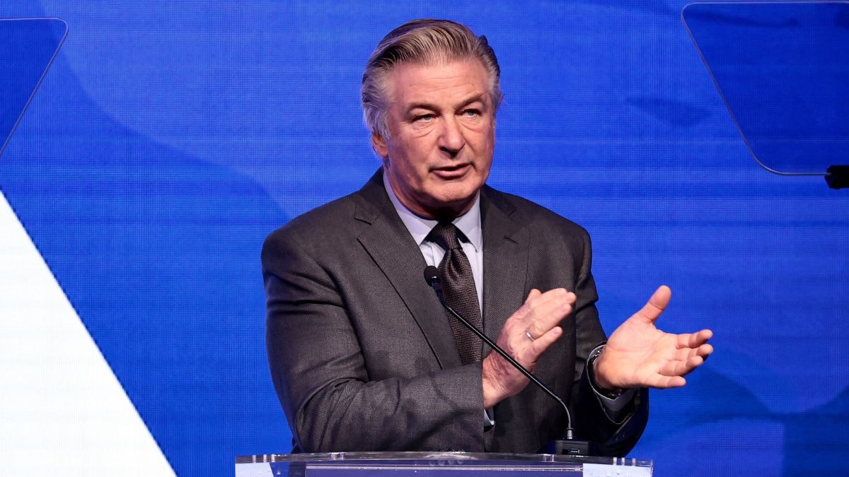 Alec Baldwin Reaches Settlement With Family Of Halyna Hutchins In ‘Rust’ Shooting Death