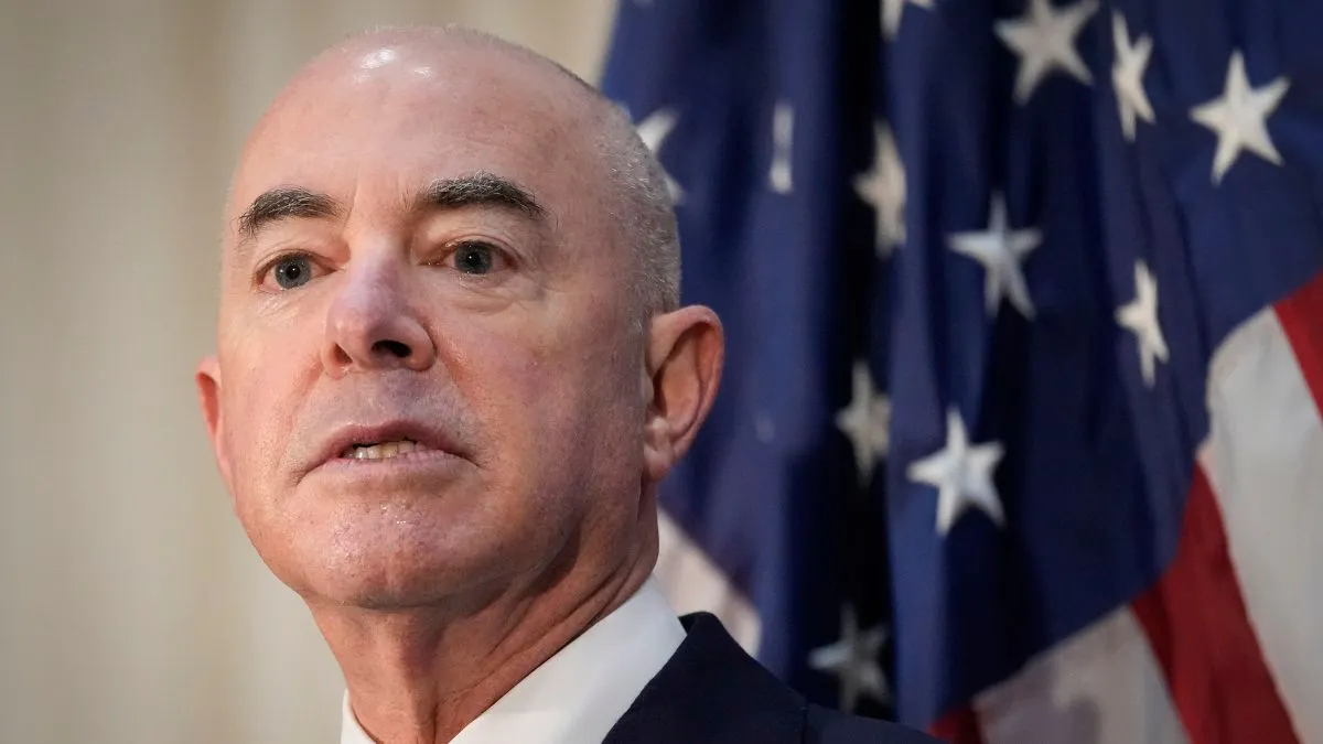 ‘Dereliction Of Duty’: Senators Cruz, Graham Warn Mayorkas Of Impeachment Over Border Crisis