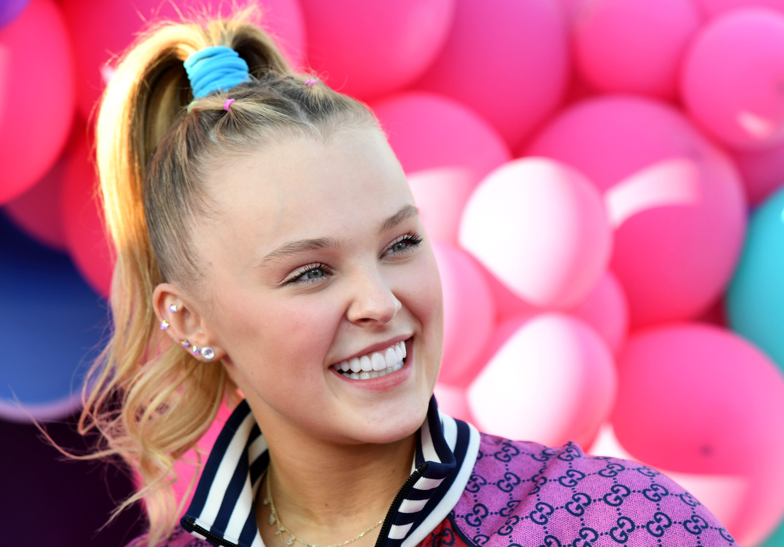 JoJo Siwa Posts 'Gay Awakening' Recap Featuring Demi Lovato, Jenna Dewan