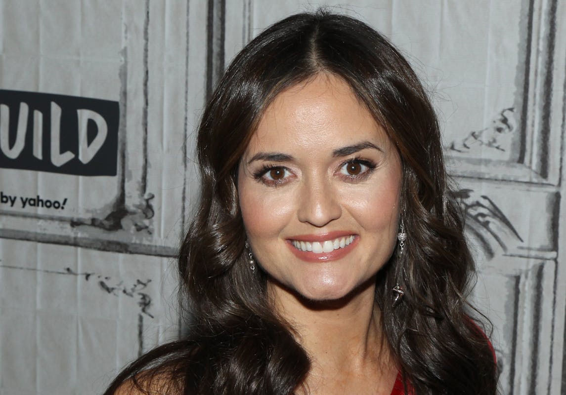 hallmark-channel-actress-ditches-l-a-for-rural-tennessee-my