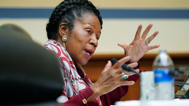 WASHINGTON, DC - JUNE 08: Rep. Sheila Jackson Lee (D-TX) speaks during a House Committee on Oversight and Reform hearing on gun violence on June 8, 2022 in Washington, DC. (Photo by Andrew Harnik-Pool/Getty Images)