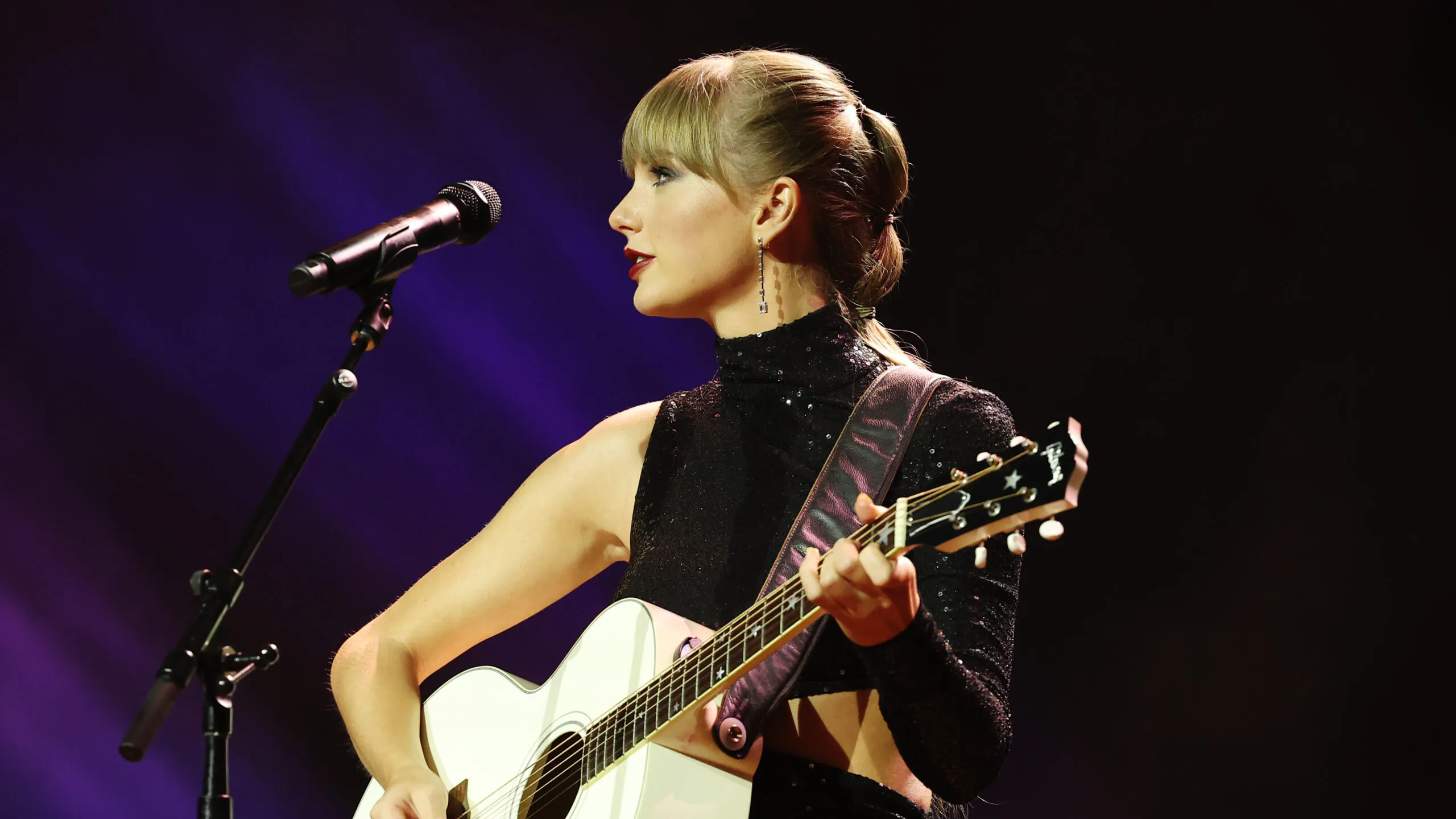 Taylor Swift Announces 2023 ‘Eras Tour’ In U.S., Her First Since 2018