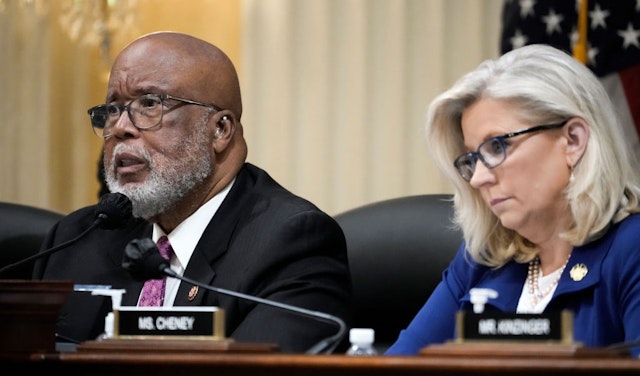 WASHINGTON, DC - OCTOBER 13: U.S. Rep. Bennie Thompson (D-MS) (L), Chair of the House Select Committee to Investigate the January 6th Attack on the U.S. Capitol, delivers remarks alongside Vice Chairwoman Rep. Liz Cheney (R-WY) during a hearing on the January 6th investigation in the Cannon House Office Building on October 13, 2022 in Washington, DC. The bipartisan committee, in possibly its final hearing, has been gathering evidence for almost a year related to the January 6 attack at the U.S. Capitol. On January 6, 2021, supporters of former President Donald Trump attacked the U.S. Capitol Building during an attempt to disrupt a congressional vote to confirm the electoral college win for President Joe Biden. (Photo by Drew Angerer/Getty Images)