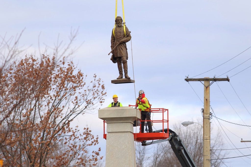 City Digs Up Remains Of Confederate General After Taking Down Statue