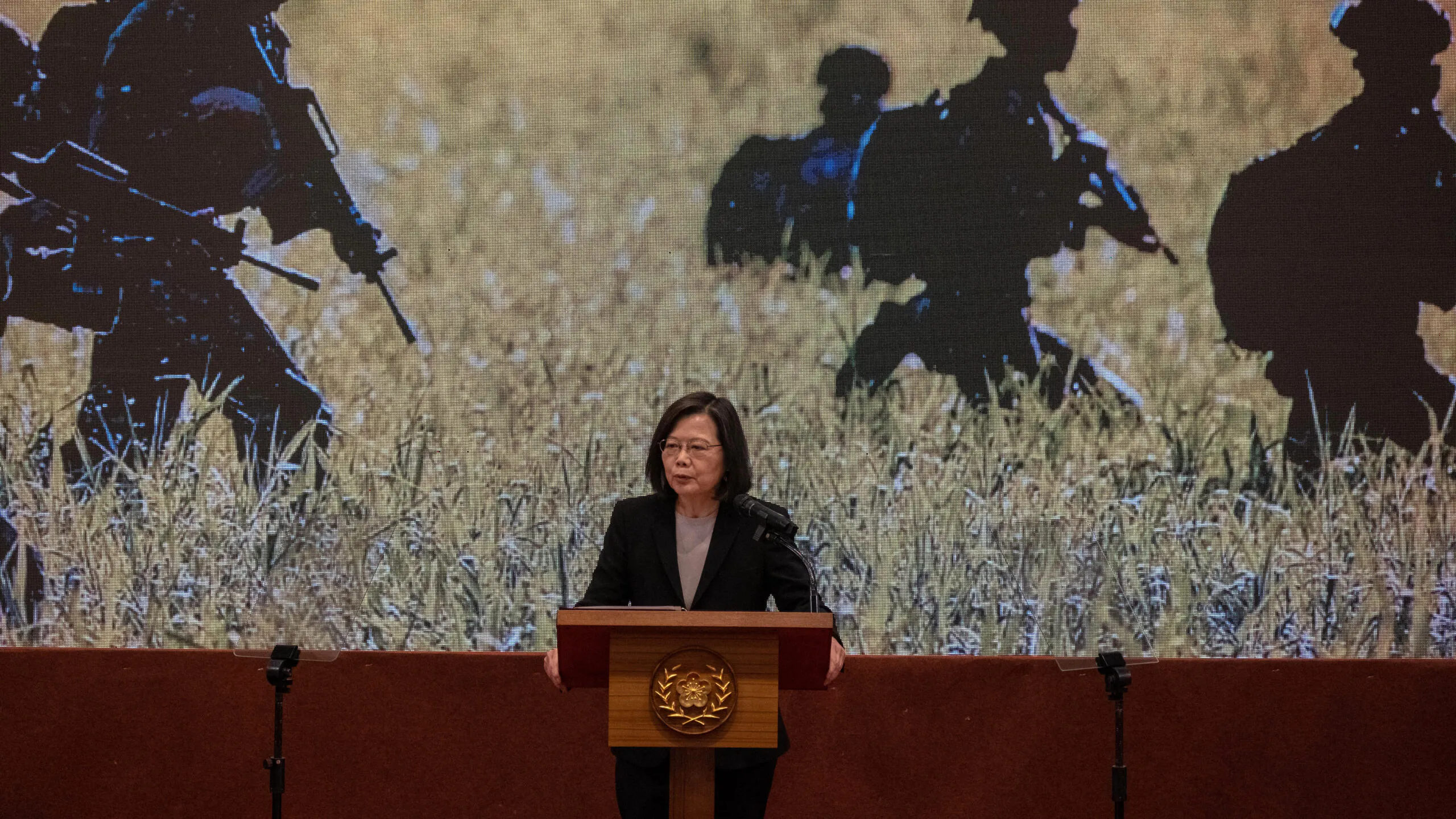 Taiwan Extends Compulsory Military Service Amid Rising China Threat