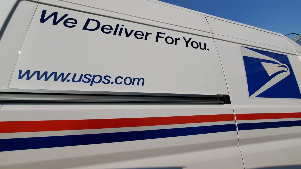 Postal Worker Killed While Delivering Mail in Milwaukee