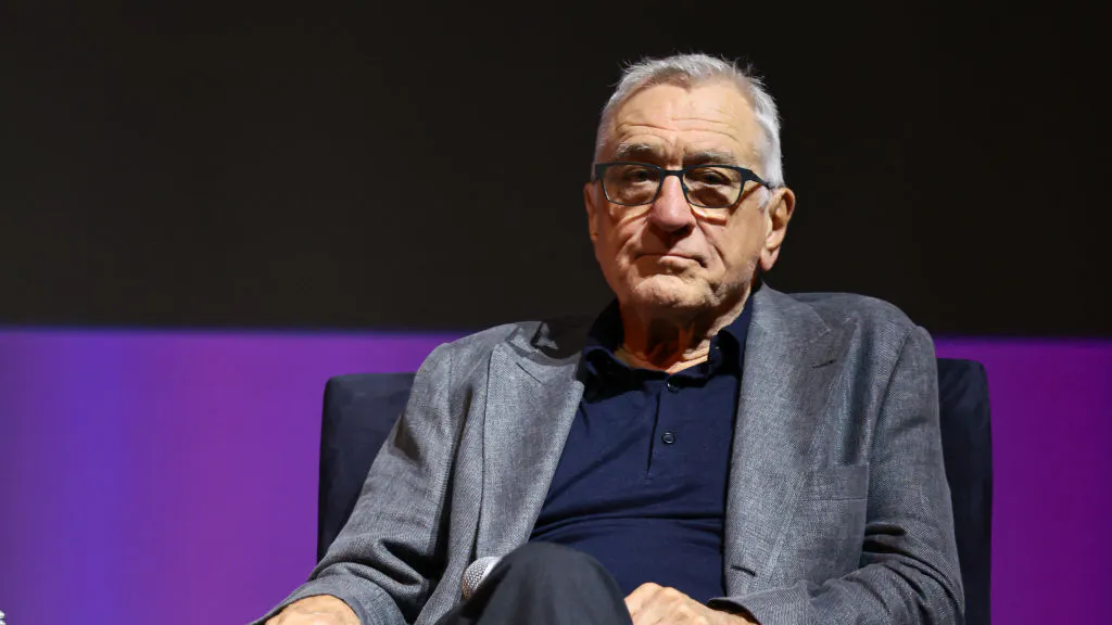 Real Life Grinch Tries To Steal All The Presents From Under Robert De Niro’s Tree