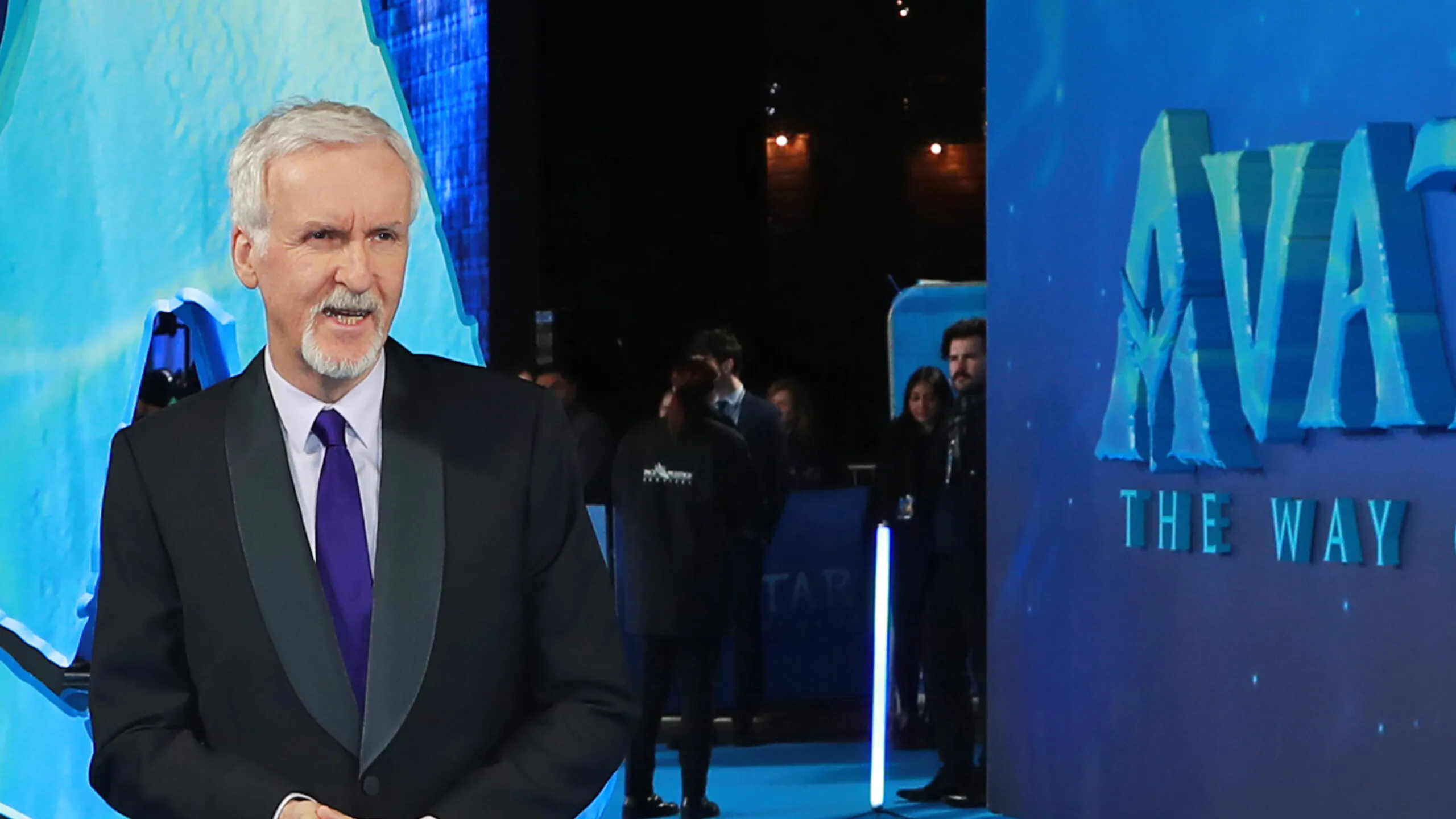 James Cameron Already Shot ‘Avatar’ 3 And 4 To Avoid ‘Stranger Things’ Effect, Teens Who ‘Look Like They’re 27’