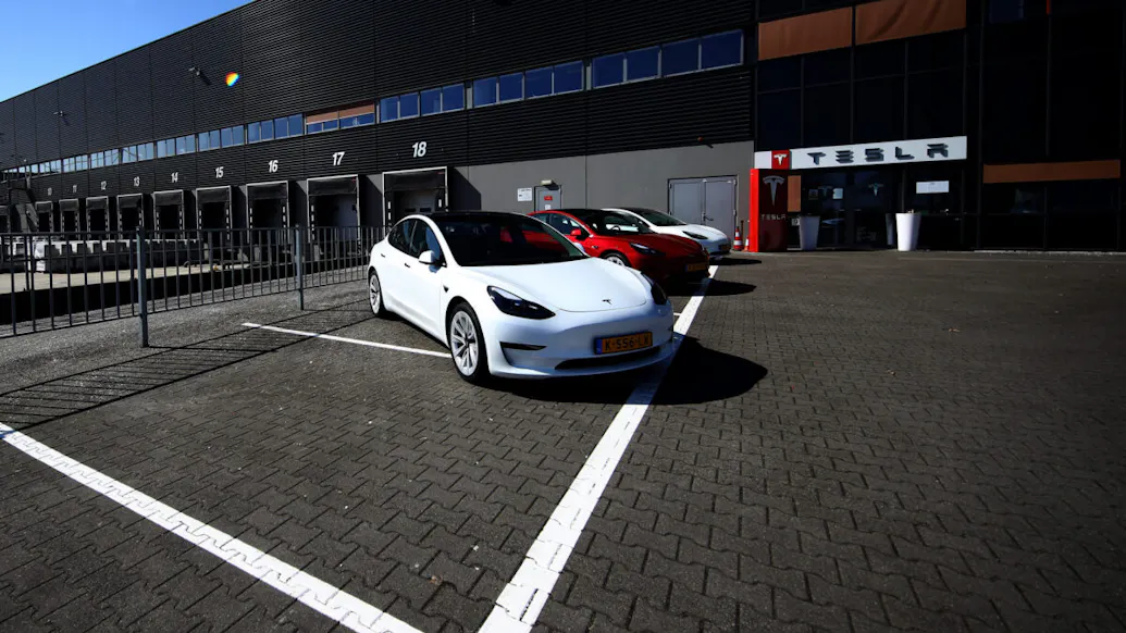 Tesla Causes 8-Car Pileup On San Francisco Bridge. Driver Tells Police Self-Driving Mode Malfunctioned.