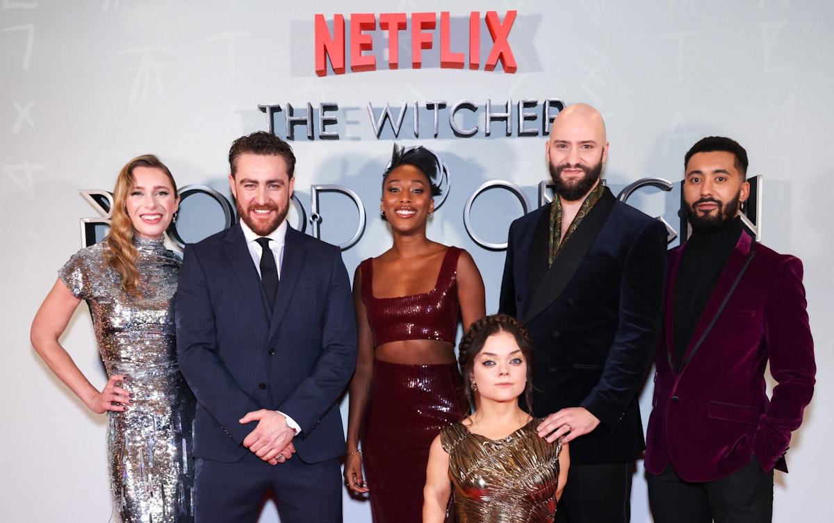 The Witcher' Review: Netflix Delivers a Mega-Nutso Fantasy Series –  IndieWire