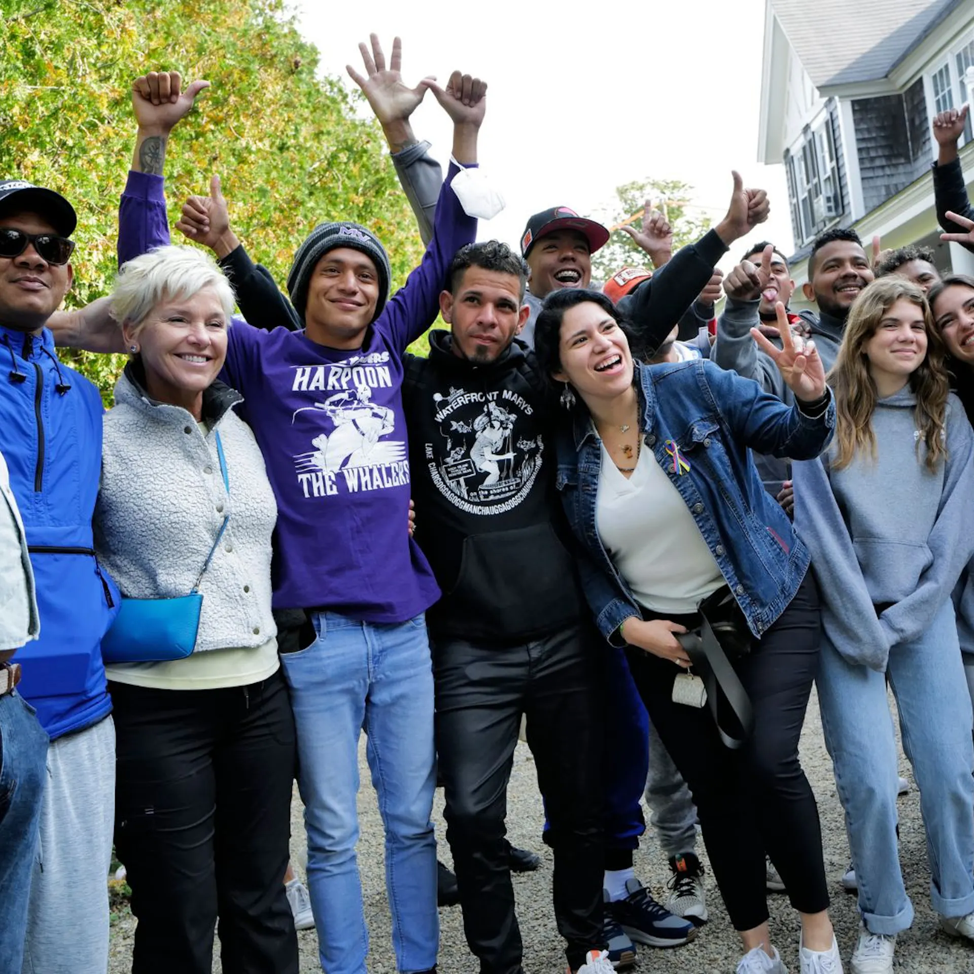 ‘Bostonians Of The Year’: Martha’s Vineyard Residents Win Praise For Dealing With Illegal Aliens For 48 Hours