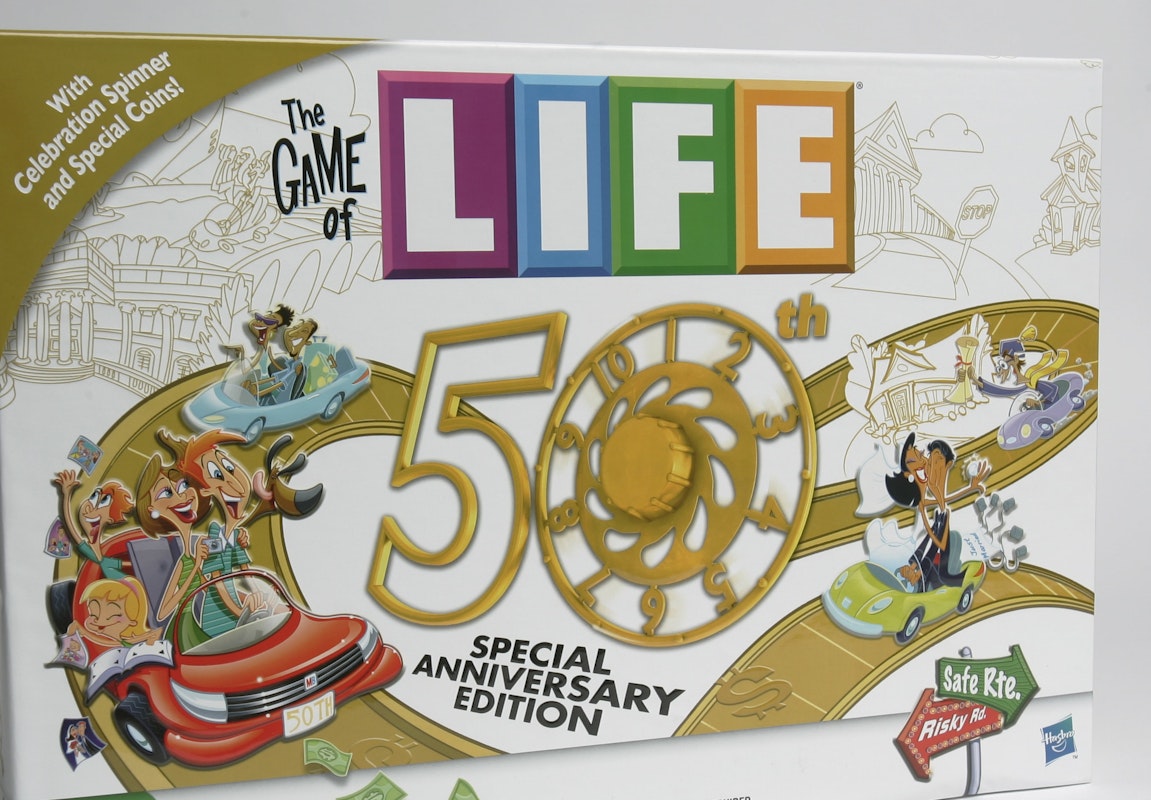 The Game of Life version 2021 - A depiction of American capitalism in  living, working, and retiring - PlayLab! Magazine