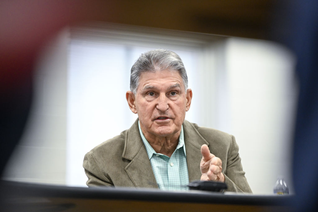 Manchin Ups The Ante In Feud With Biden Admin, Threatens To Repeal Inflation Reduction Act