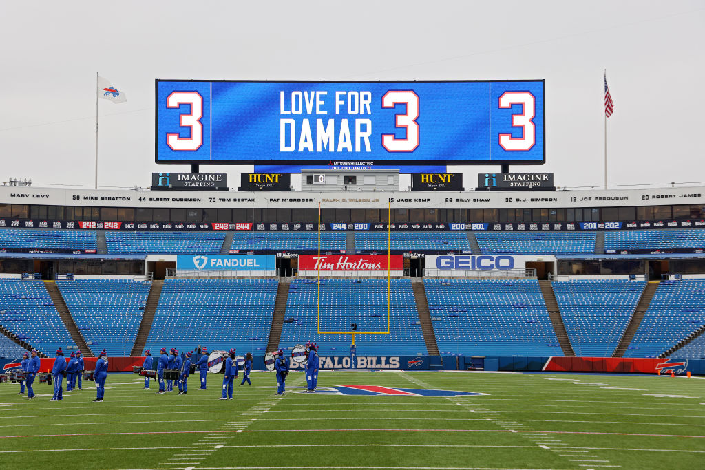 Buffalo Bills Return Kick-Off With 96-Yard Touchdown While Damar Hamlin ...