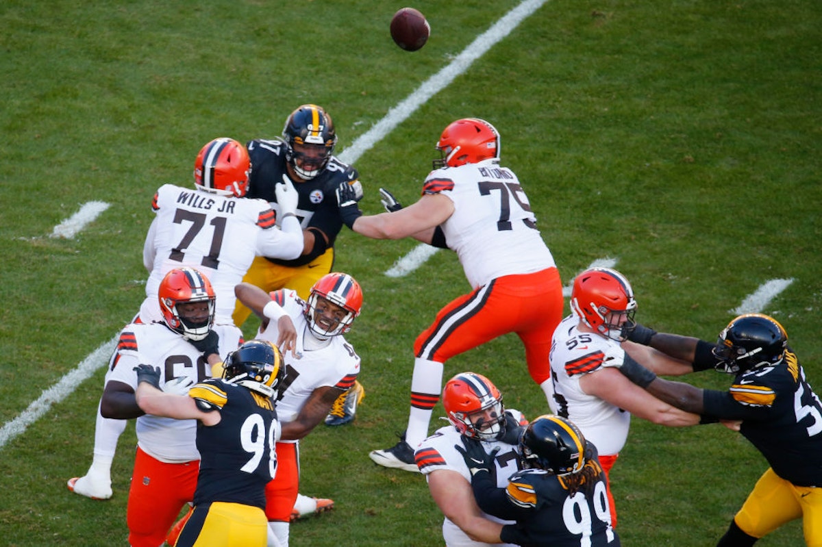 Steelers player celebrates sack with CPR simulation days after Damar Hamlin  incident