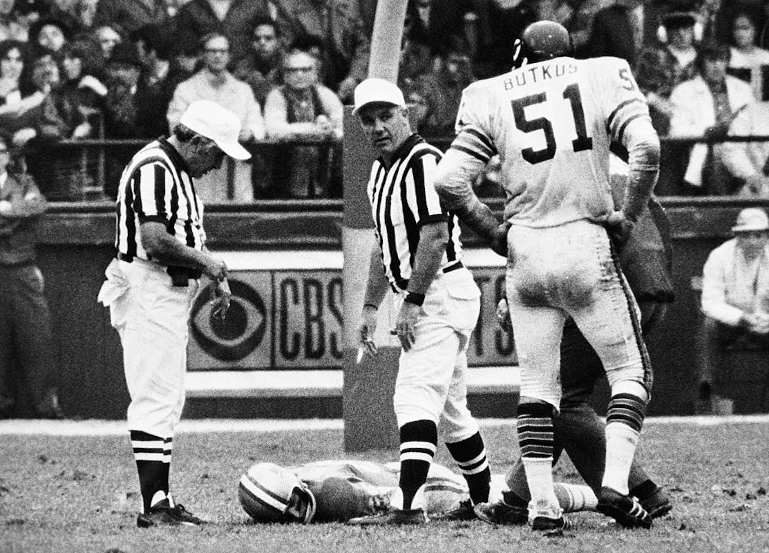 51 Years Ago Chuck Hughes Died After Collapsing On The Field The NFL 51 Years Ago Chuck Hughes Died After Collapsing On The Field The NFL