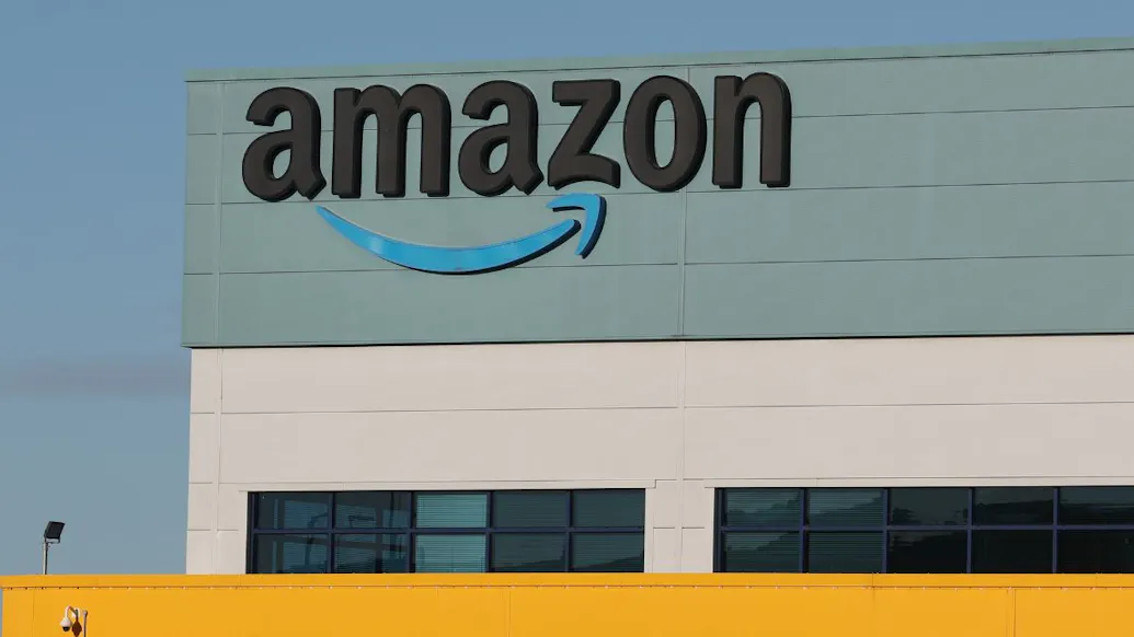 Thousands Of Amazon Employees Revolt As CEO Makes Them Show Up In Office At Least Three Days Per Week
