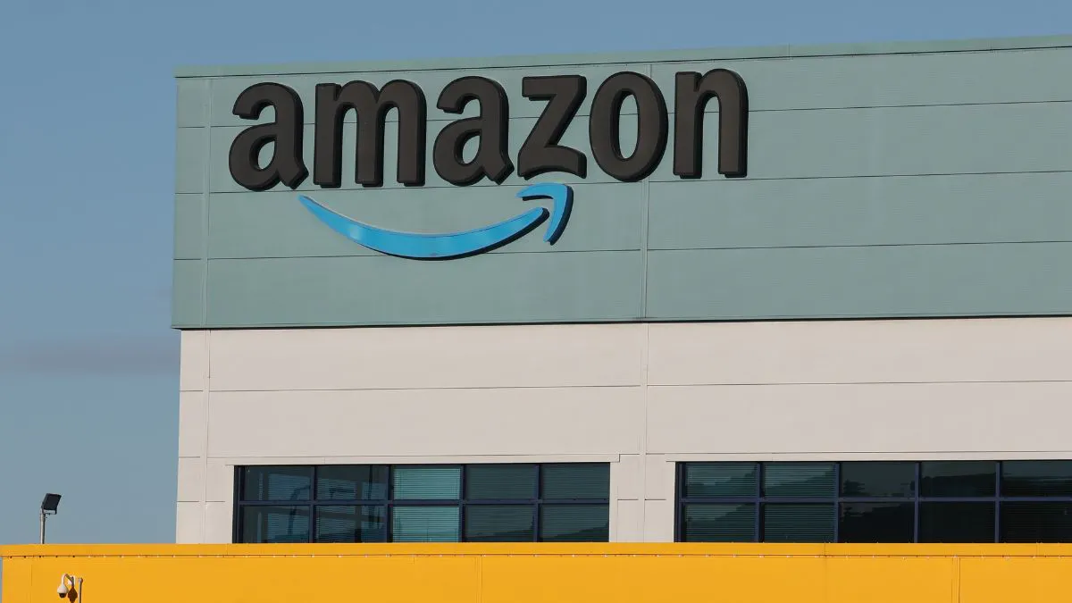 Thousands Of Amazon Employees Revolt As CEO Makes Them Show Up In Office At Least Three Days Per Week