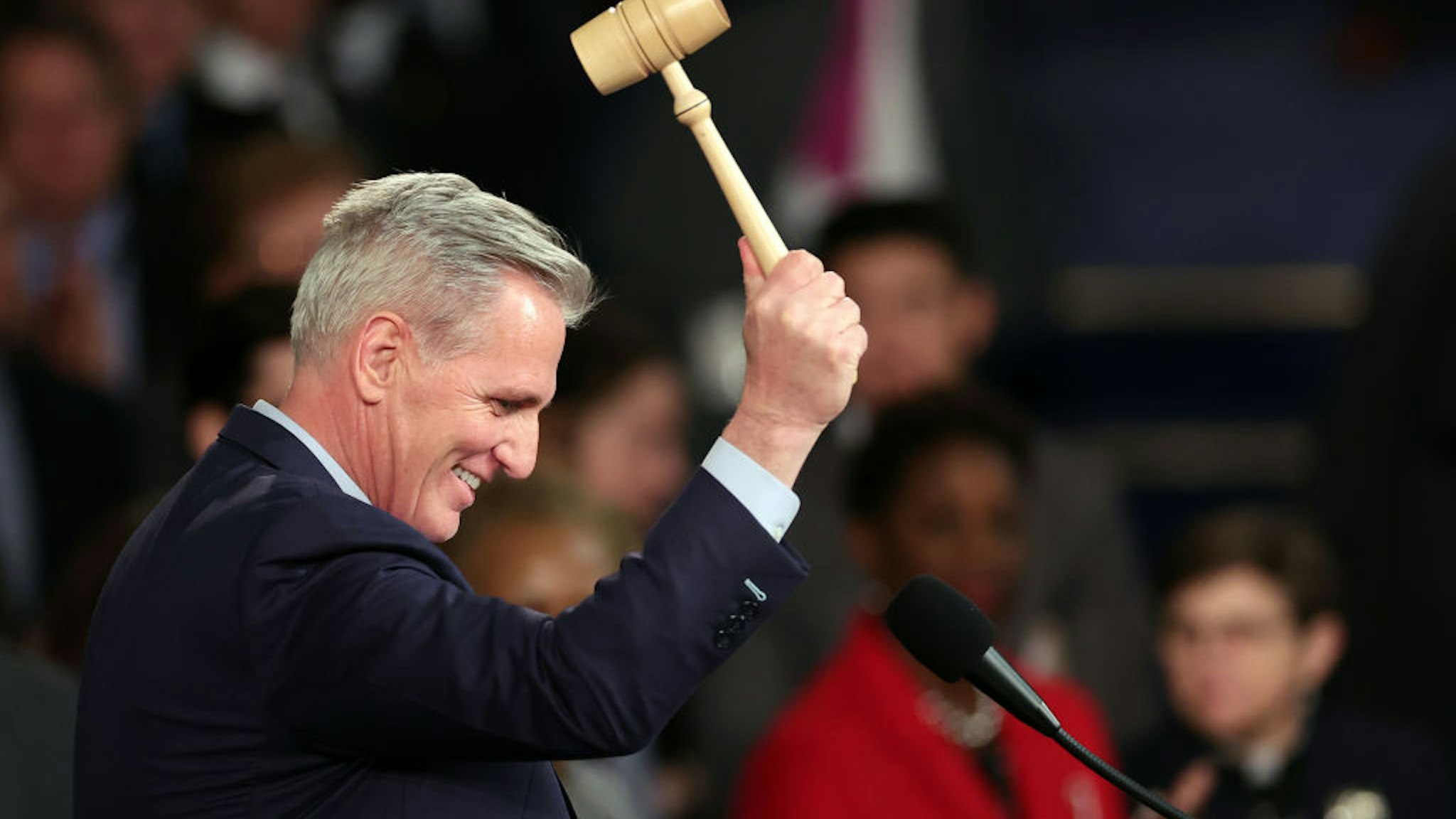WASHINGTON, DC - JANUARY 07: U.S. Speaker of the House Kevin McCarthy (R-CA) celebrates with the gavel after being elected as Speaker in the House Chamber at the U.S. Capitol Building on January 07, 2023 in Washington, DC. After four days of voting and 15 ballots McCarthy secured enough votes to become Speaker of the House for the 118th Congress. (Photo by Win McNamee/Getty Images)