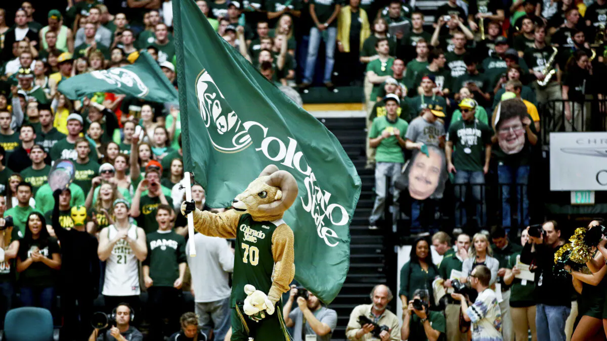 University Apologizes For ‘Russia’ Chant At Ukrainian Basketball Player