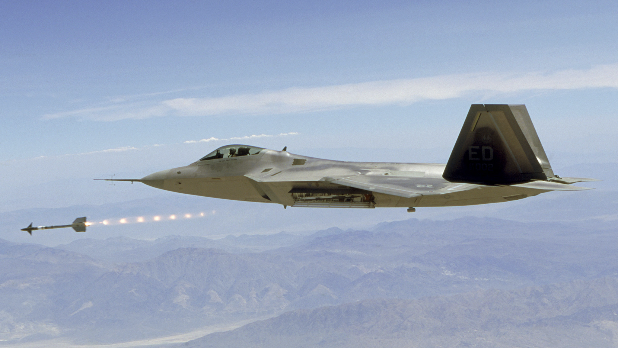 UNITED STATES - 2001: The F-22 Raptor. It is the US Air Force's next generation air dominance fighter being designed and manufactured under a joint project funded by numerious defense contractors and foreign governments.