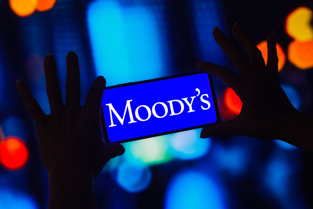 Moody’s Downgrades Entire Banking System To ‘Negative’