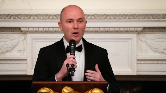 WASHINGTON, DC - FEBRUARY 11: US Utah Governor Spencer Cox, Vice Chair of the National Governors Association, speaks at the start of a dinner with governors and their spouses in the State Dining Room of the White House in Washington, DC, on February 11, 2023.