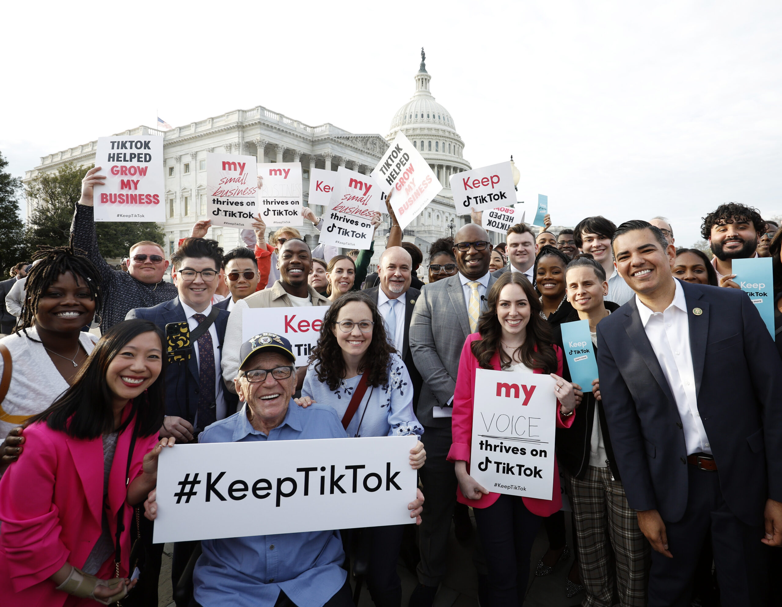 ‘Republicans Ain’t Got No Swag’: Why Progressives Go Out Of Their Way To Oppose TikTok Ban